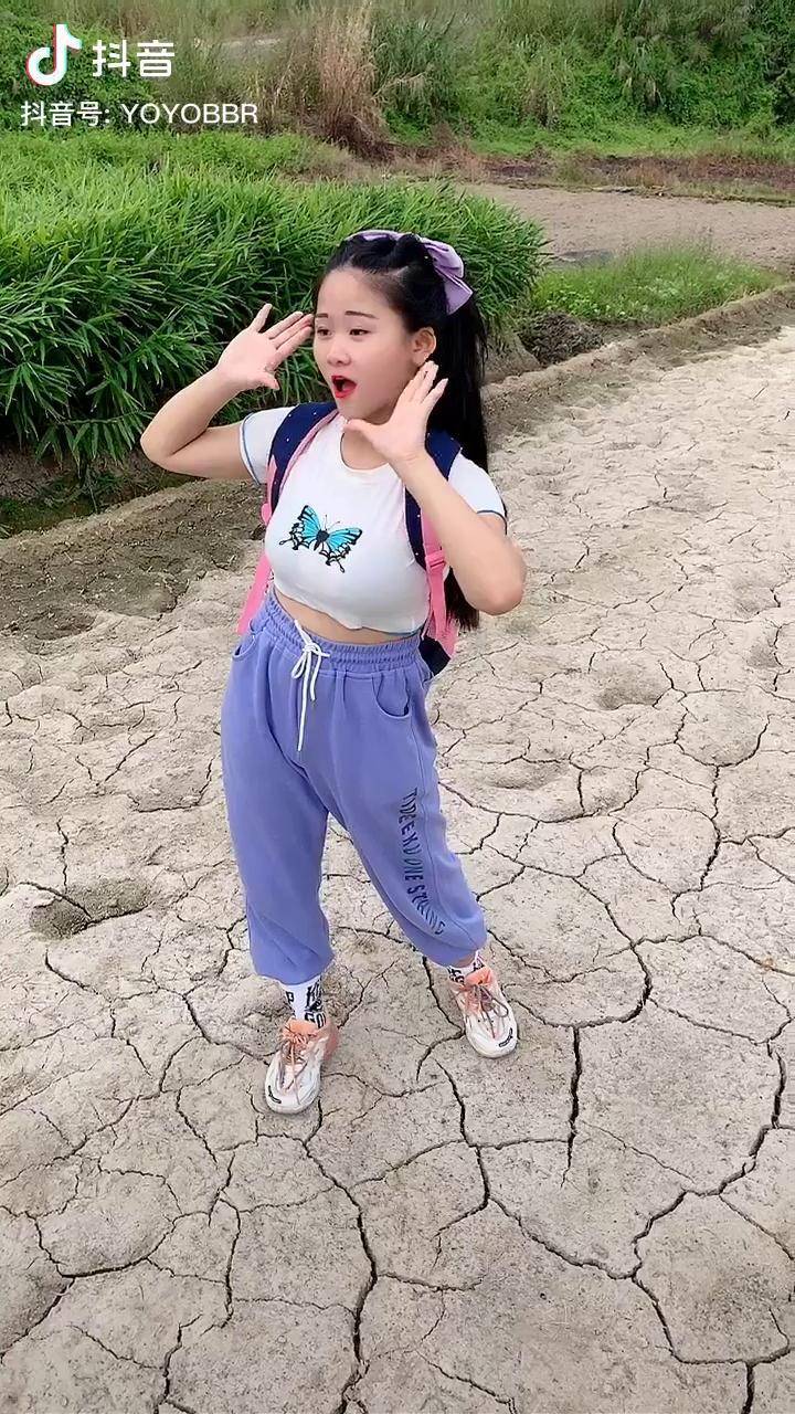 火辣辣的悠悠dou小助手飞天舞者罗悠悠