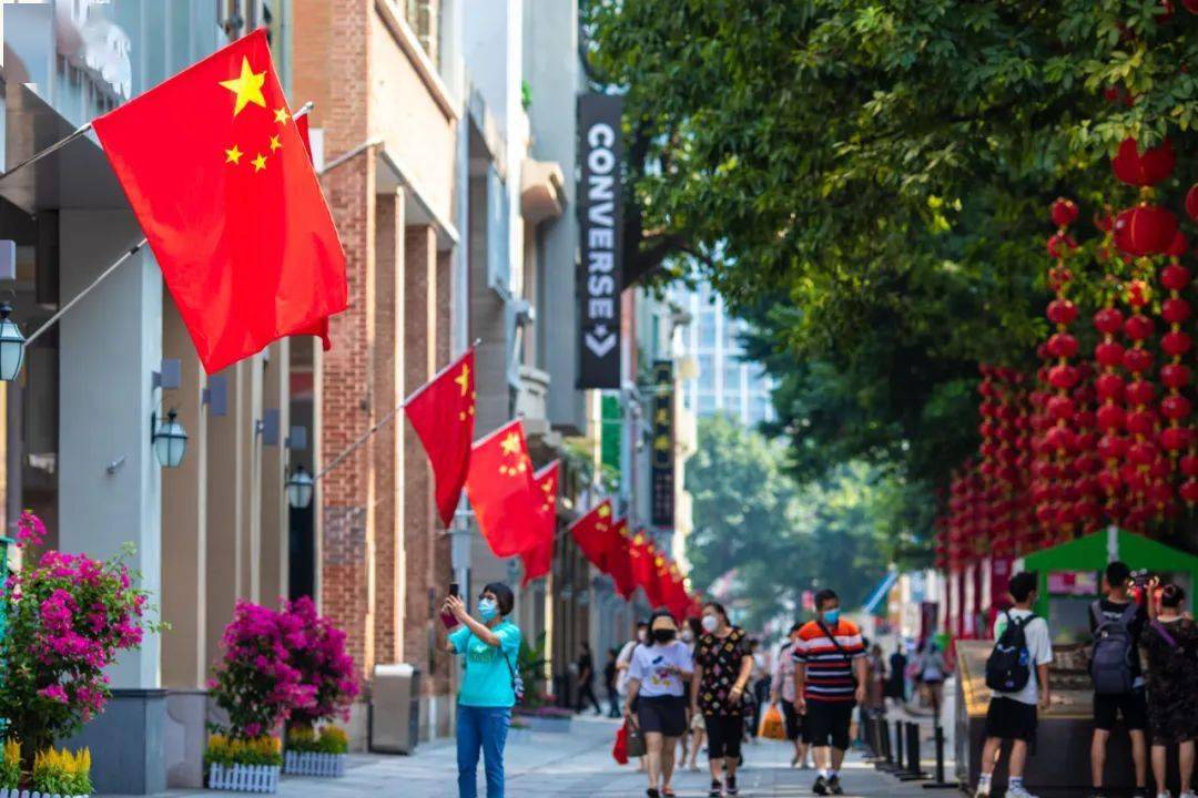 电视,各区各单位,全市80多个爱国主义教育基地联动展播"榜样的力量"