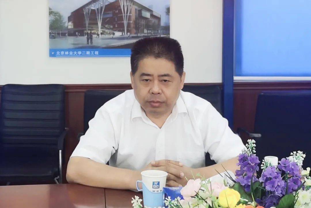 张万宾带队深入施工现场,对施工生产情况,安全标准化