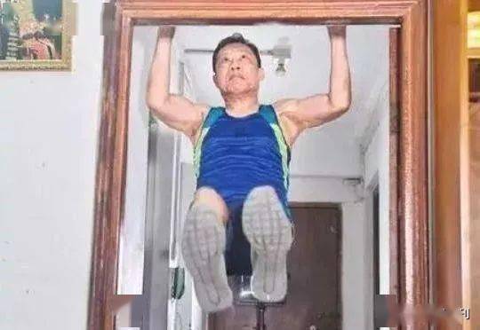 宁光|良医 | 100个俯卧撑、1000个模拟跳绳……院士说这才是锻炼