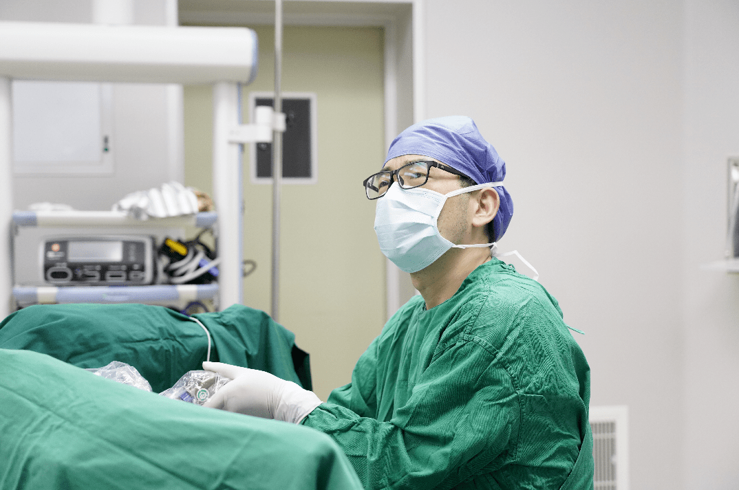 肾脏|一颗小石头毁掉一个肾!疯狂的石头怎么破?