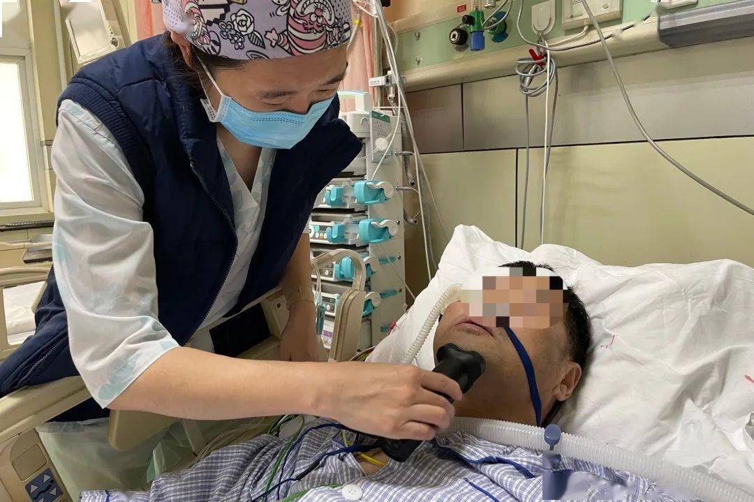 田先生|我的国庆节 ｜ 假期连追高甜剧，广医值守情义绵绵