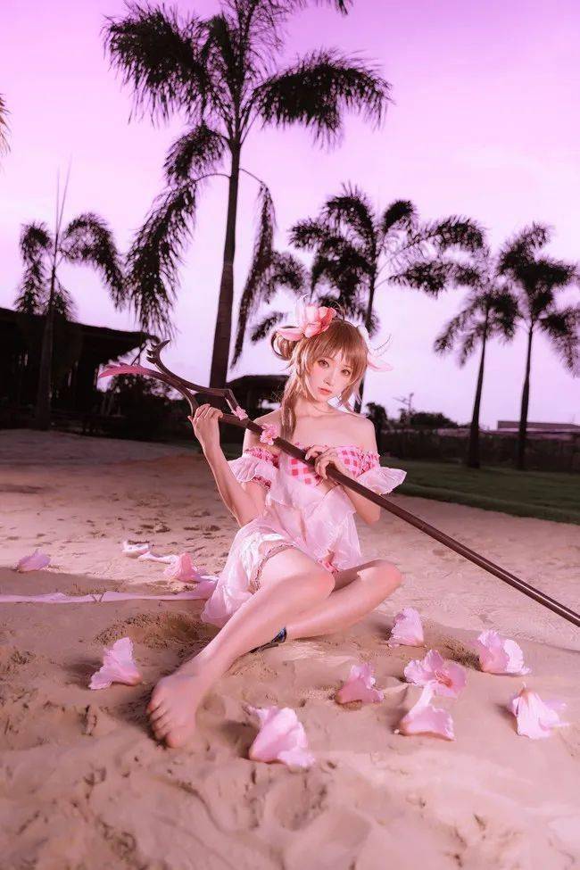 cosplay特辑丨明日方舟艾雅法拉cos