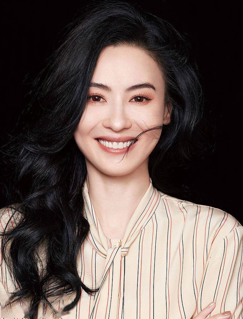 时间 经典条纹元素返潮 穿法多样搭配百变
