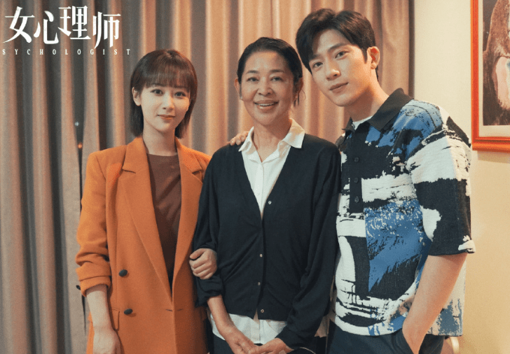 望出|Q4待播剧:靳东杨幂有望出爆款,赵丽颖杨紫新作将隔空对打