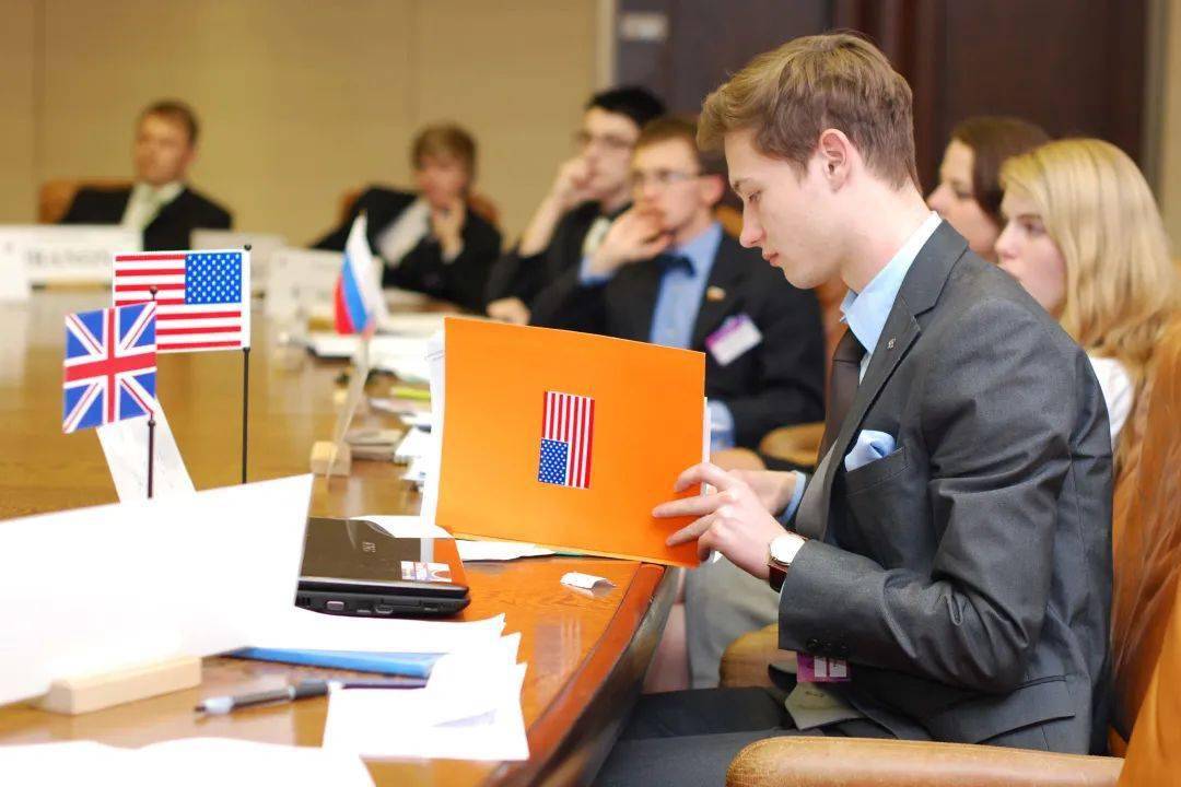 如何进入国际高中 3c61225239eb4d219db6347affd370e6.jpeg