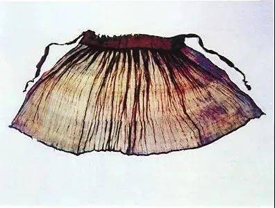 南宋一男子墓中出土了354件女子衣服让人匪夷所思