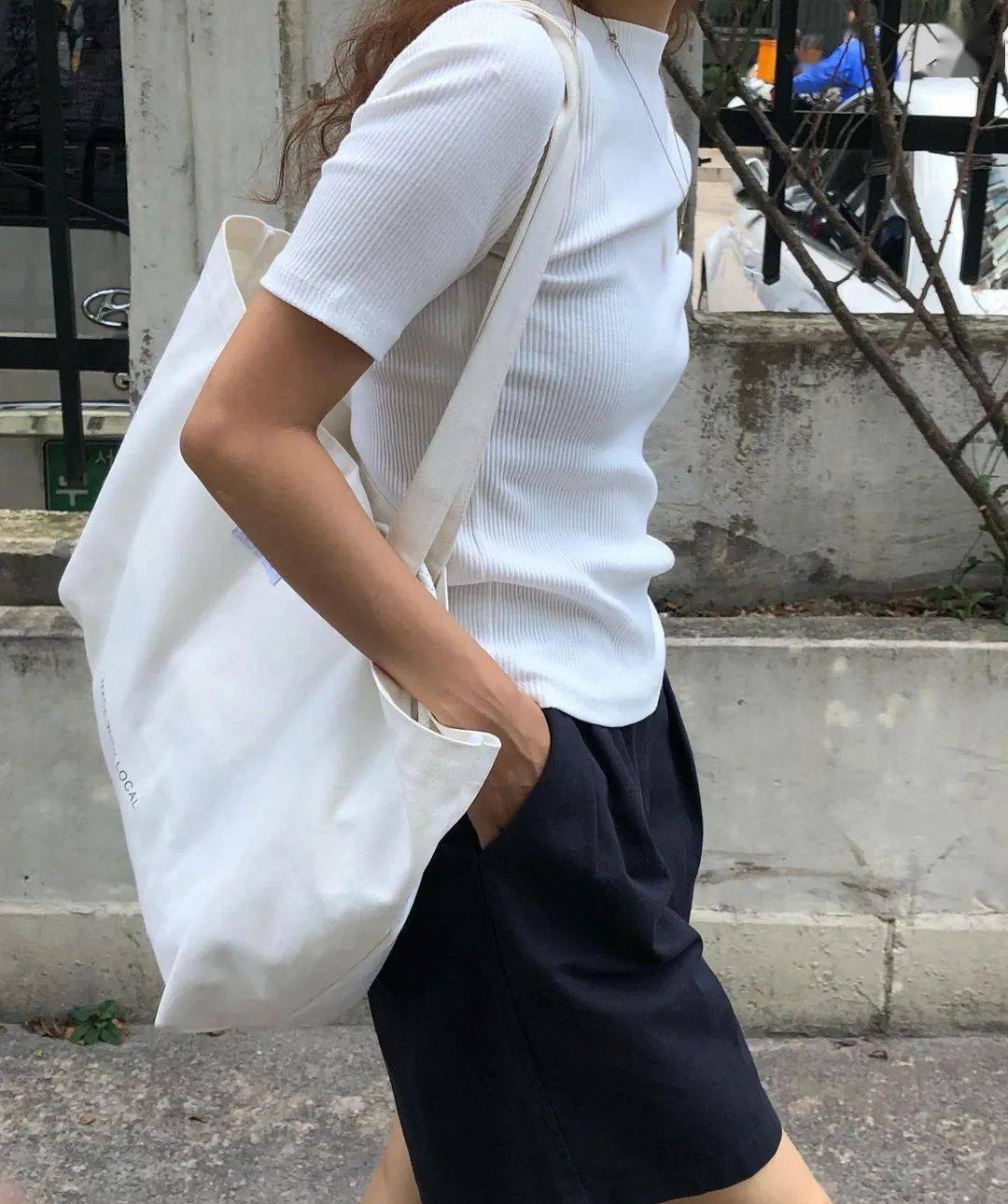 韩系 4 位宝藏 Ins 博主分享，我的穿搭都从这里取经