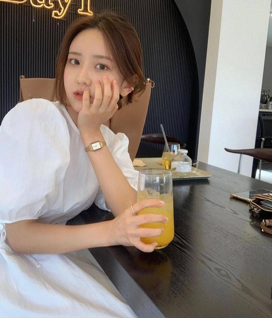 韩系 4 位宝藏 Ins 博主分享，我的穿搭都从这里取经