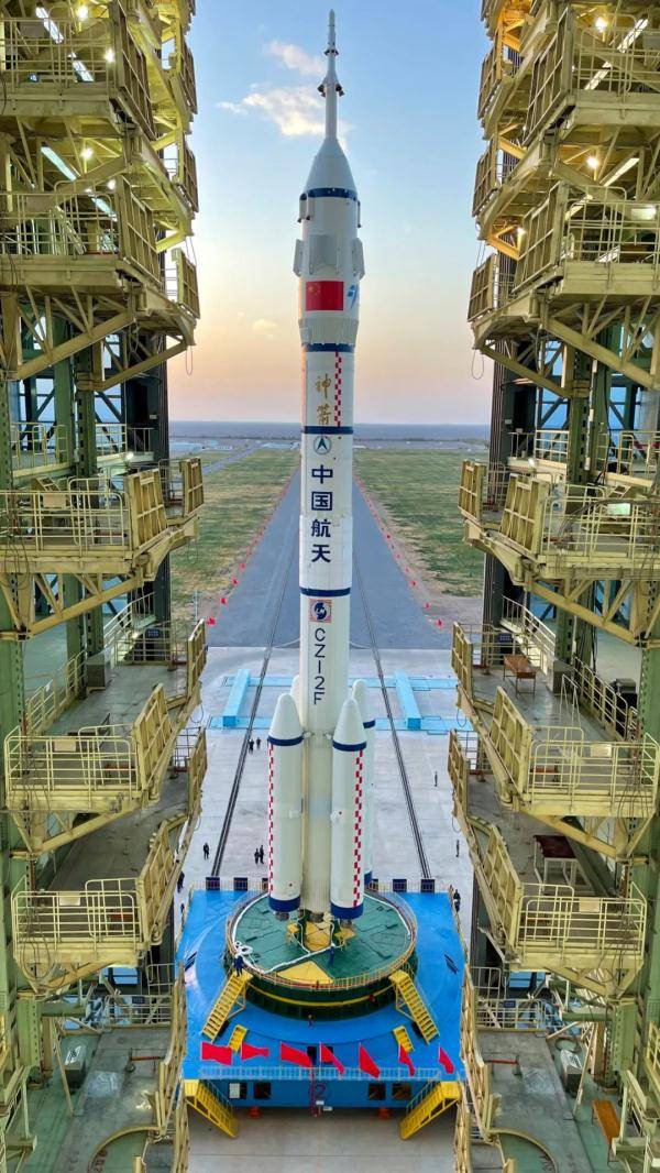 网友|太空又要有新客人了！他们“出差”6个月