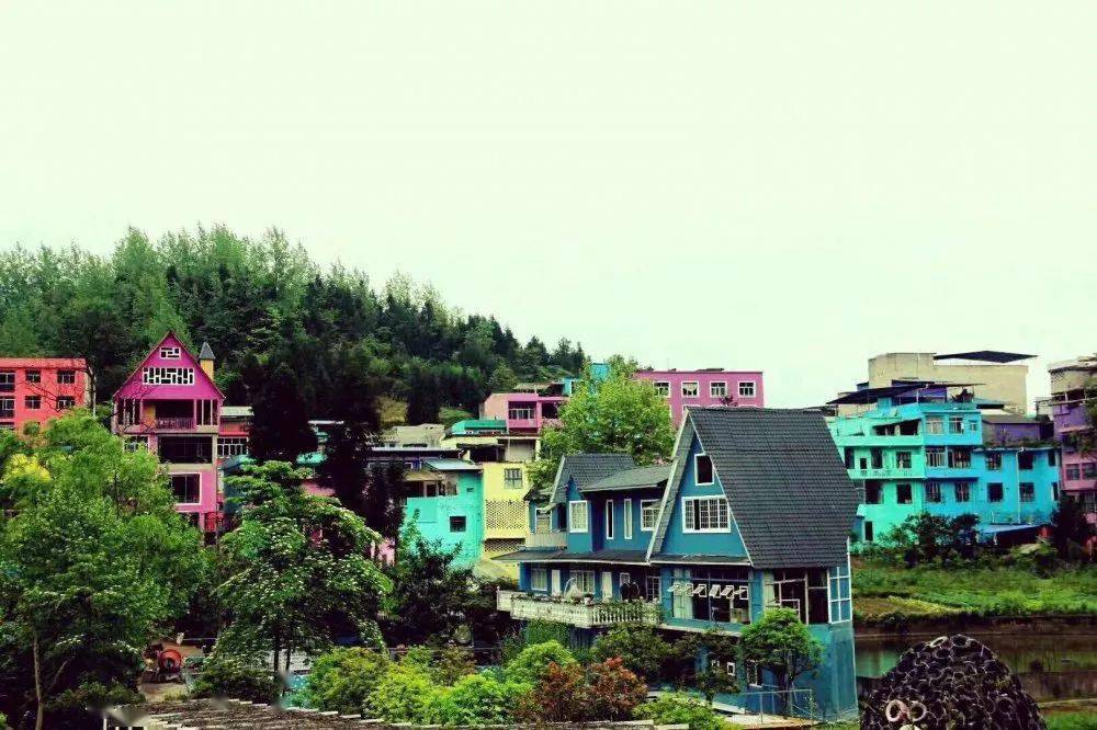 利川的童话小镇,美到没朋友!