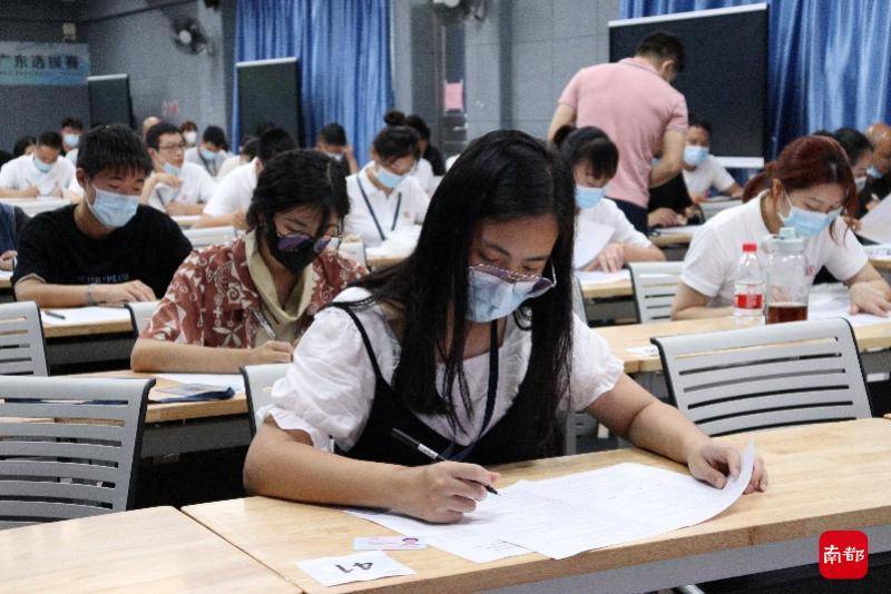 广东这场技能大赛正在角逐，广东最厉害皮鞋和首饰设计师可能在这