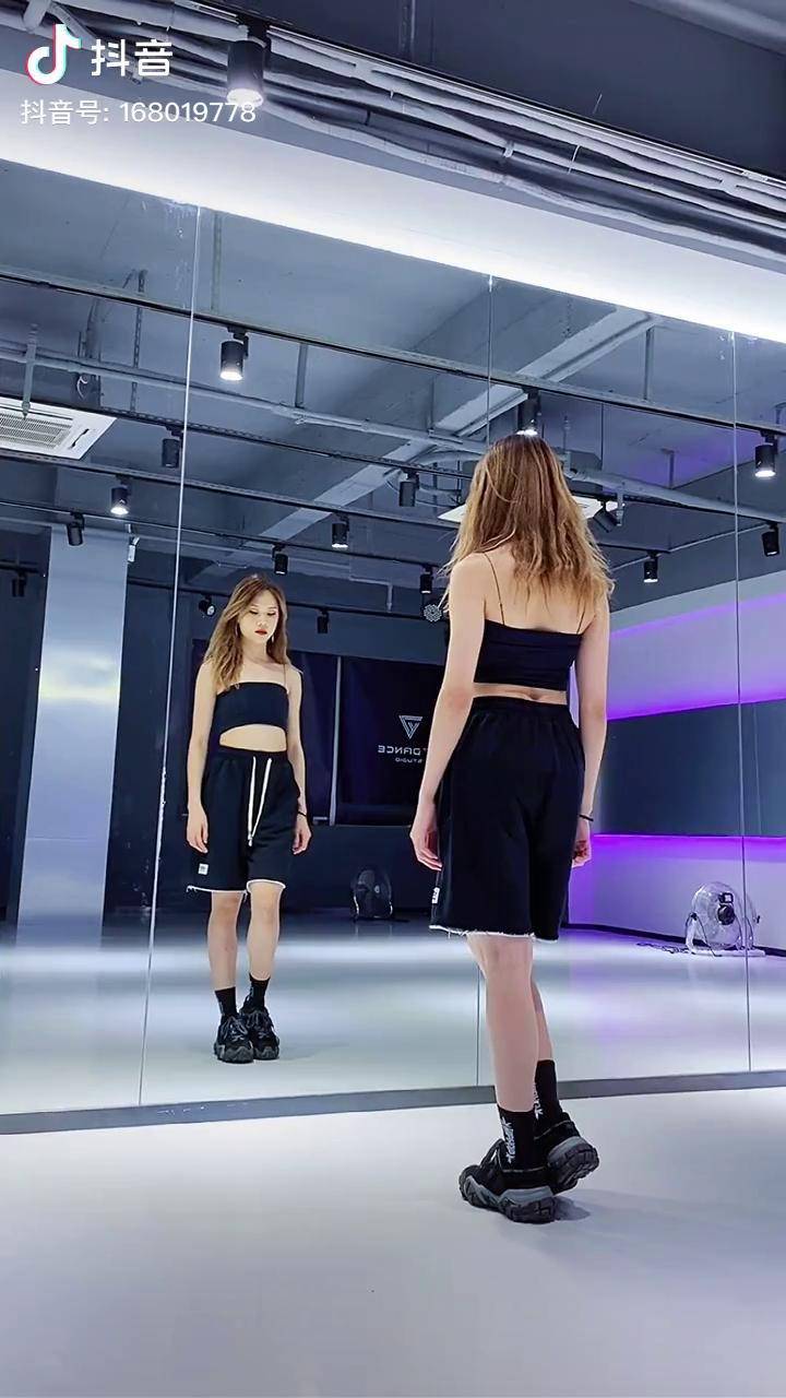 今天打铁了吗酷野打铁舞blackpinklico编舞我的头号惊喜dou来跳舞