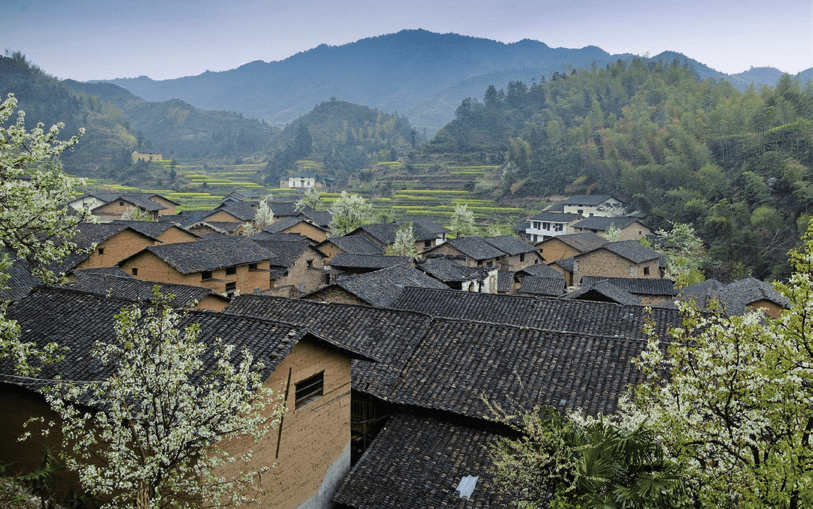 高田坑村村情概况:禄源村位于开化东大门林山乡,毗邻开化县第一高峰"