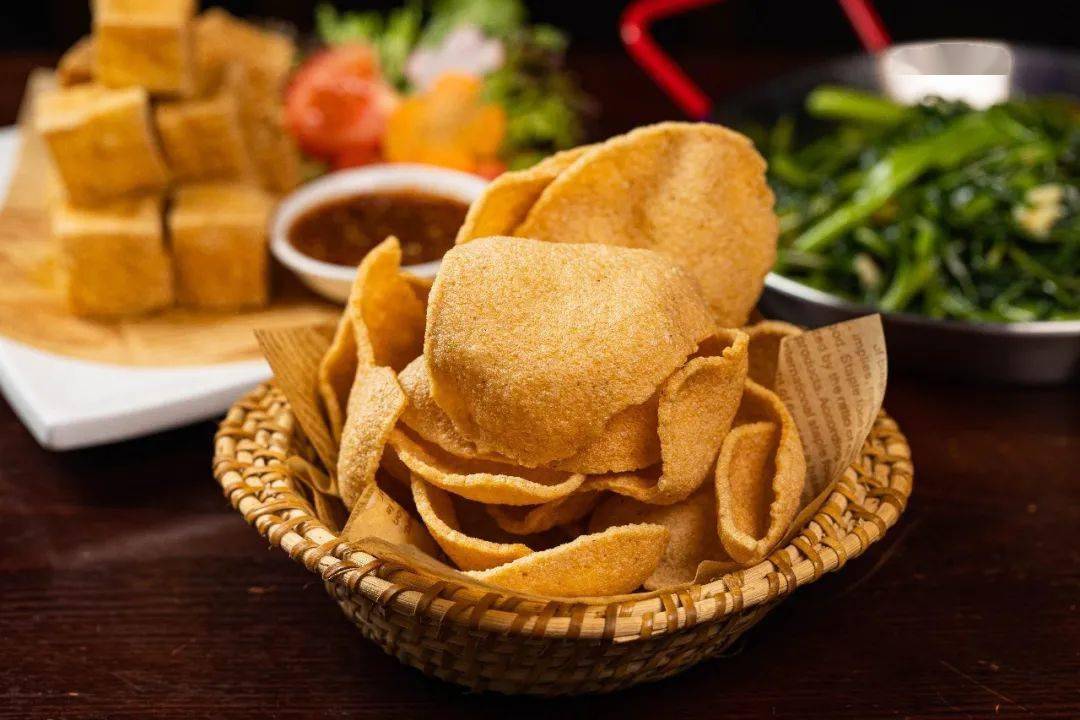 泰式嘟嘟鱼,海鲜炒饭,炸豆腐.地道泰味,简直不要"泰"好吃!