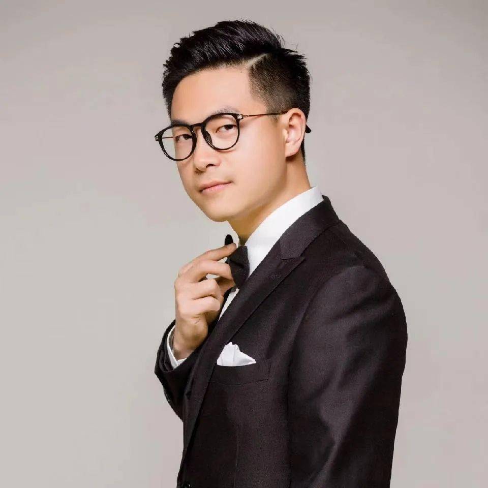 范翔宇硕士研究生擅 长:泌尿系结石,前列腺疾患等常见病的诊治.