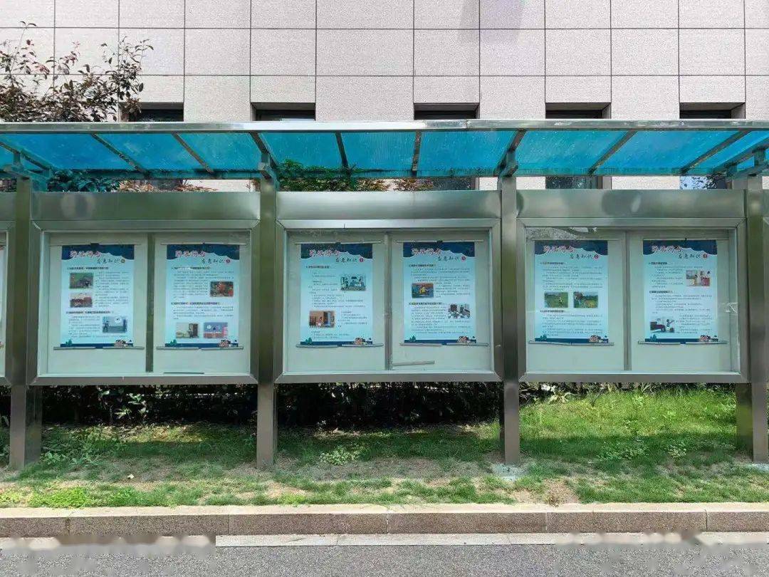 硖石街道各村社区采用培训授课,展板宣传的方式,推广防灾减灾知识.