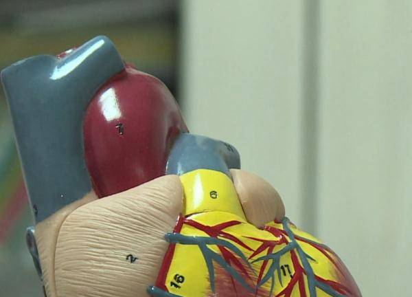 麻将|致死率近100%！阿姨搓了5个钟麻将，突然胸痛