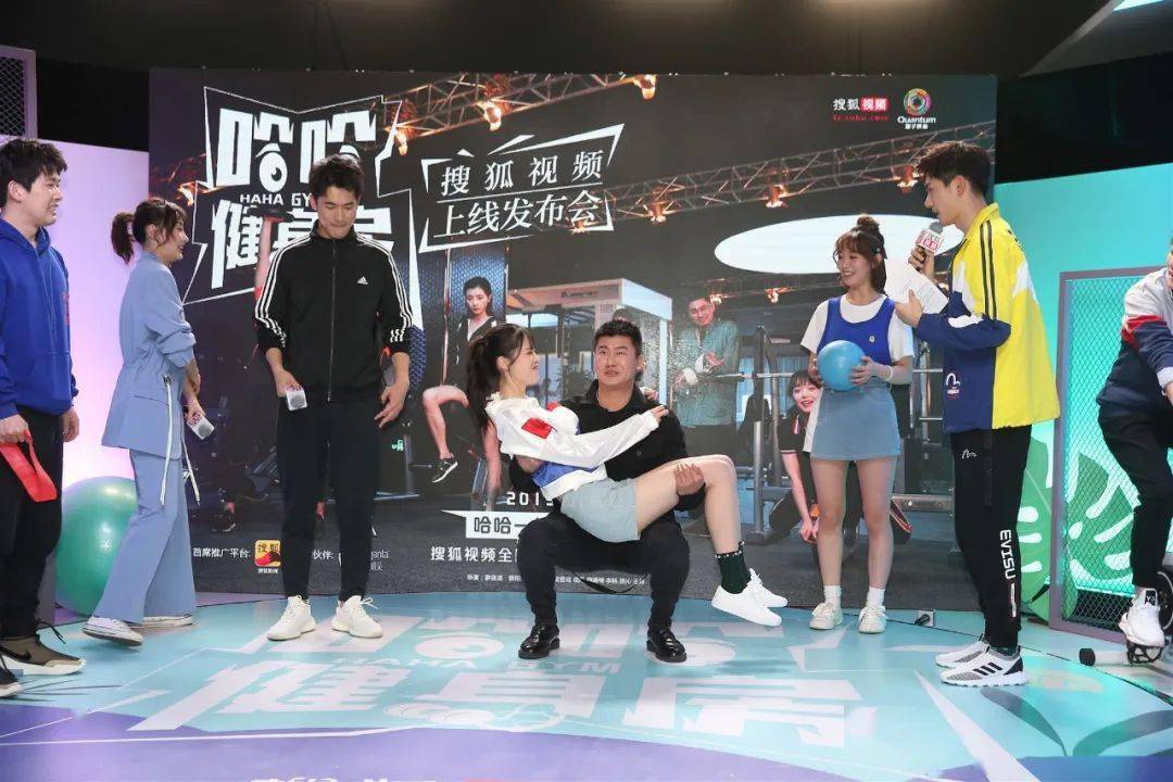 第二届魔幻珠江夜徒2021万圣节百鬼夜行荧光派对一起来鬼混