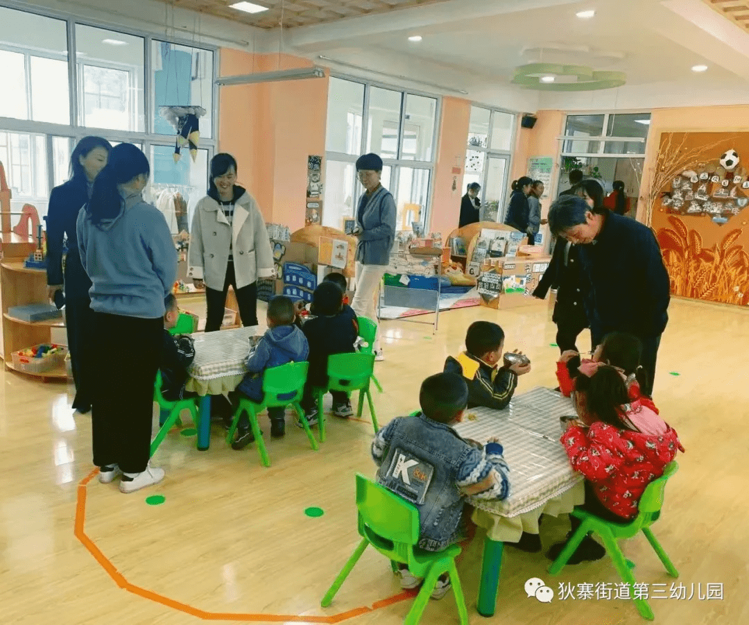 活动|灞桥区狄寨街道第三幼儿园迎接“园园行”检查活动