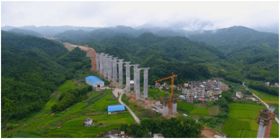 在建中的廣連高速廣連高速:天河奧體互通立交至連州段,全長270公里.