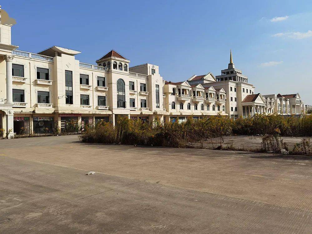 法拍房 | 奉贤金汇镇2街坊土地使用权及地上附着建筑