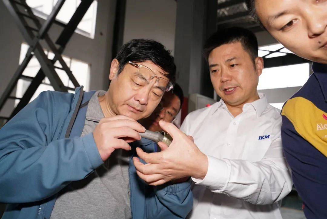 致敬科技创新者78林伟明只为那根金属导管