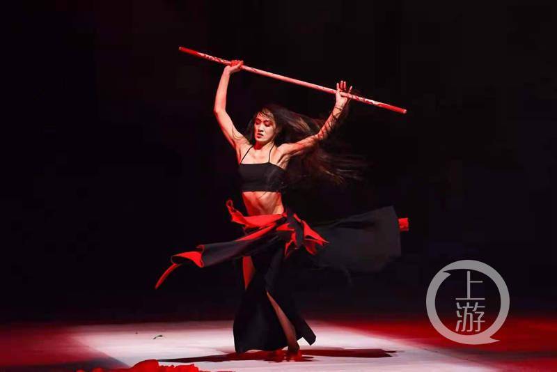 夏首安 上游影像·摄影家夏首安 | 重庆时尚周上的绝美瞬间