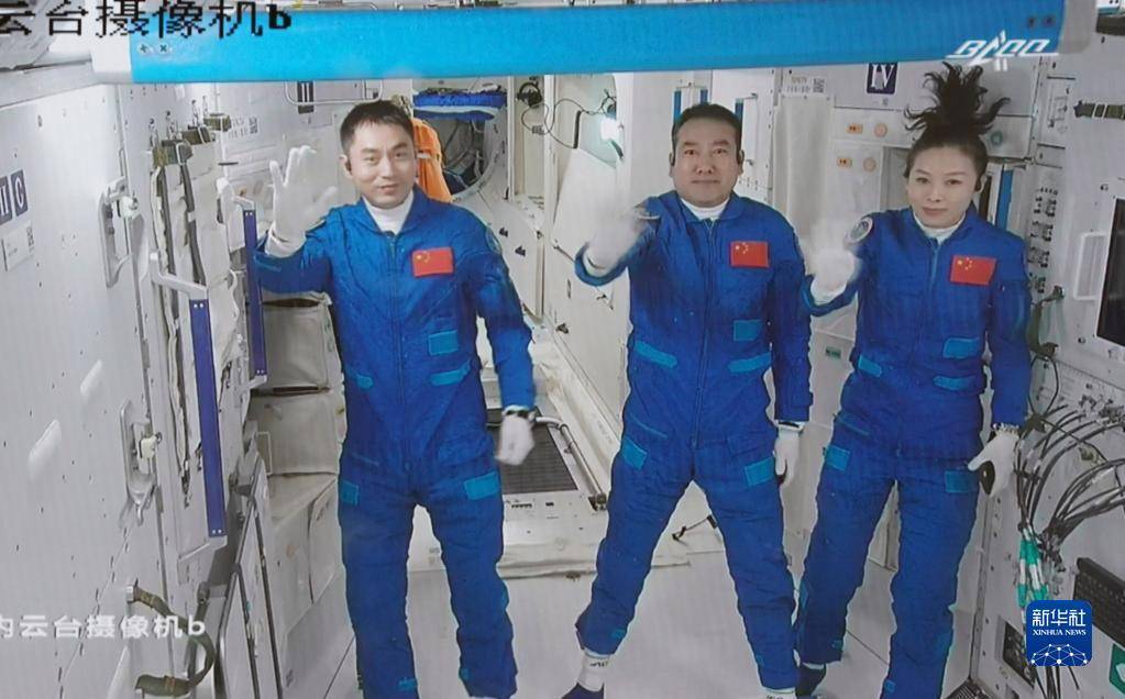 任务|月下棹神舟 星夜赴天河——神舟十三号飞天纪实