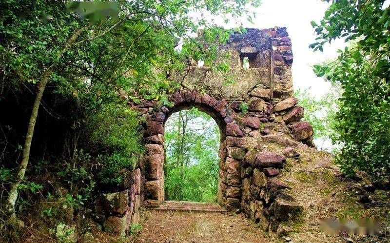 平远古寨堡——宝珠寨