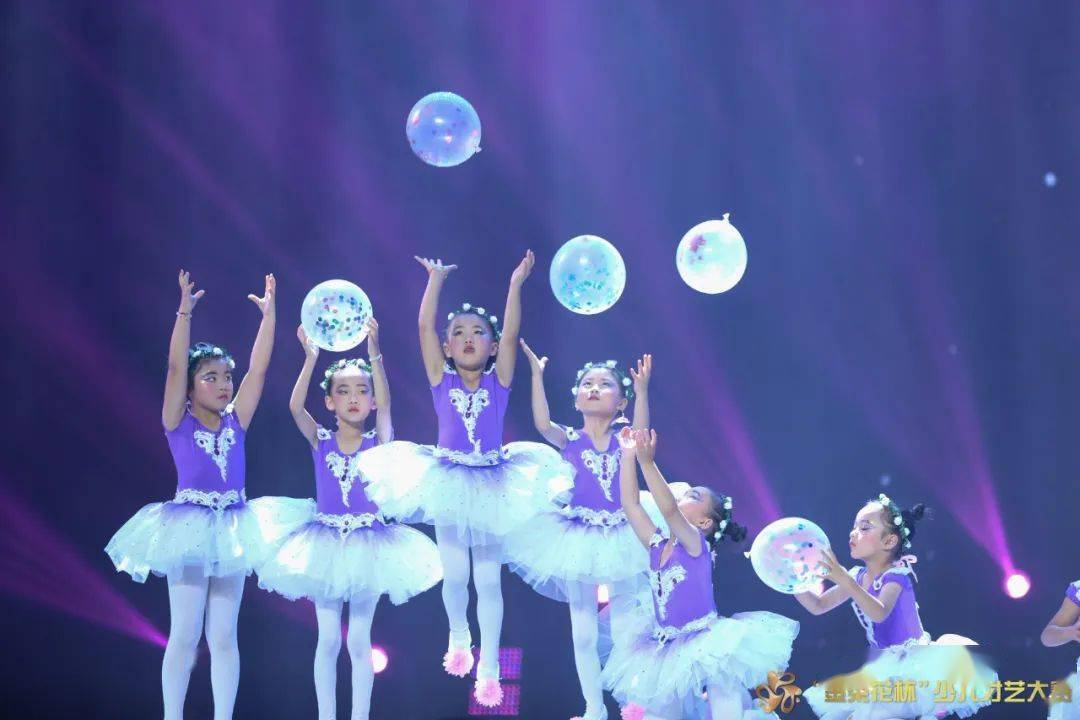 快乐每一天舞蹈幼儿 a01b855e9d95446a9665948dfa35948e.jpeg