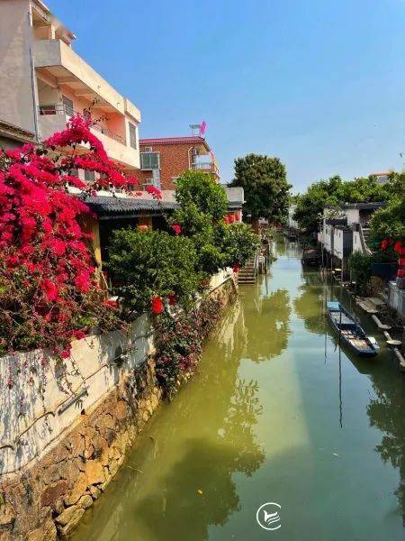 文化主題古兜月泉湖居酒店漫步石澗小九寨網紅石板沙都斛海鮮街二天