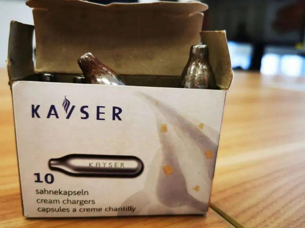 警方|当你身边的孩子手中出现这个“小钢瓶”，请务必报警！