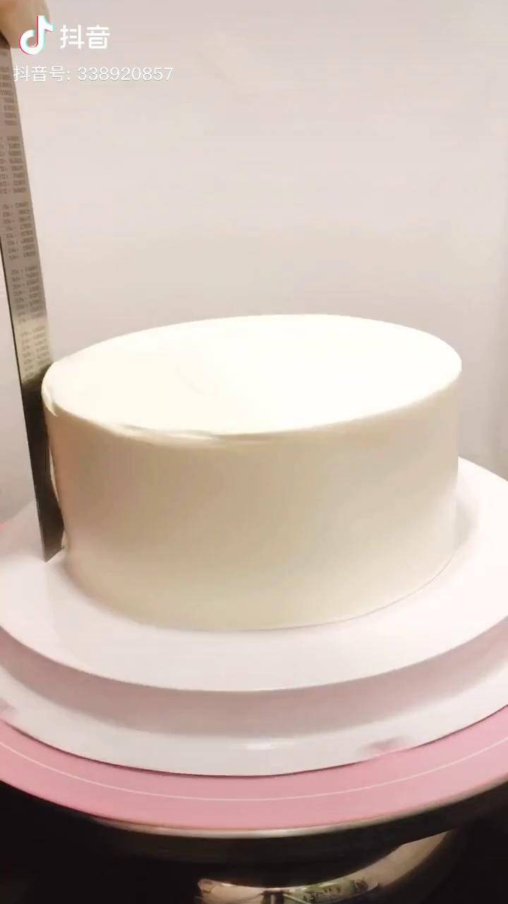 猜猜我用的什么工具画的半圆蛋糕热门