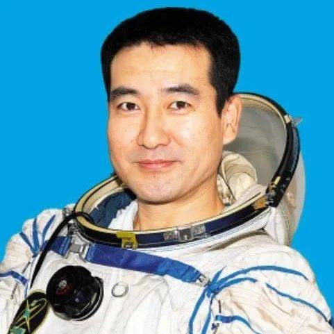 骄傲!航天英雄翟志刚祖籍是咱濮阳的!_母亲