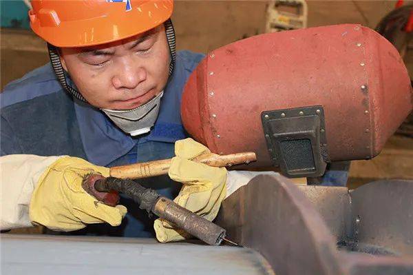 如何快速掌握电焊技术 cc921f4d85144b78bf4e730798a8ed6b.jpeg