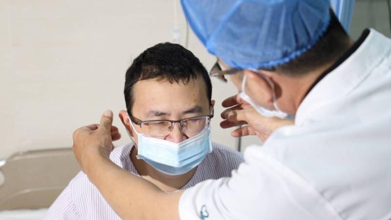 宋先生|小伙嘴角歪斜原是罹患四大神经系统疾病，精准评估后各个击破