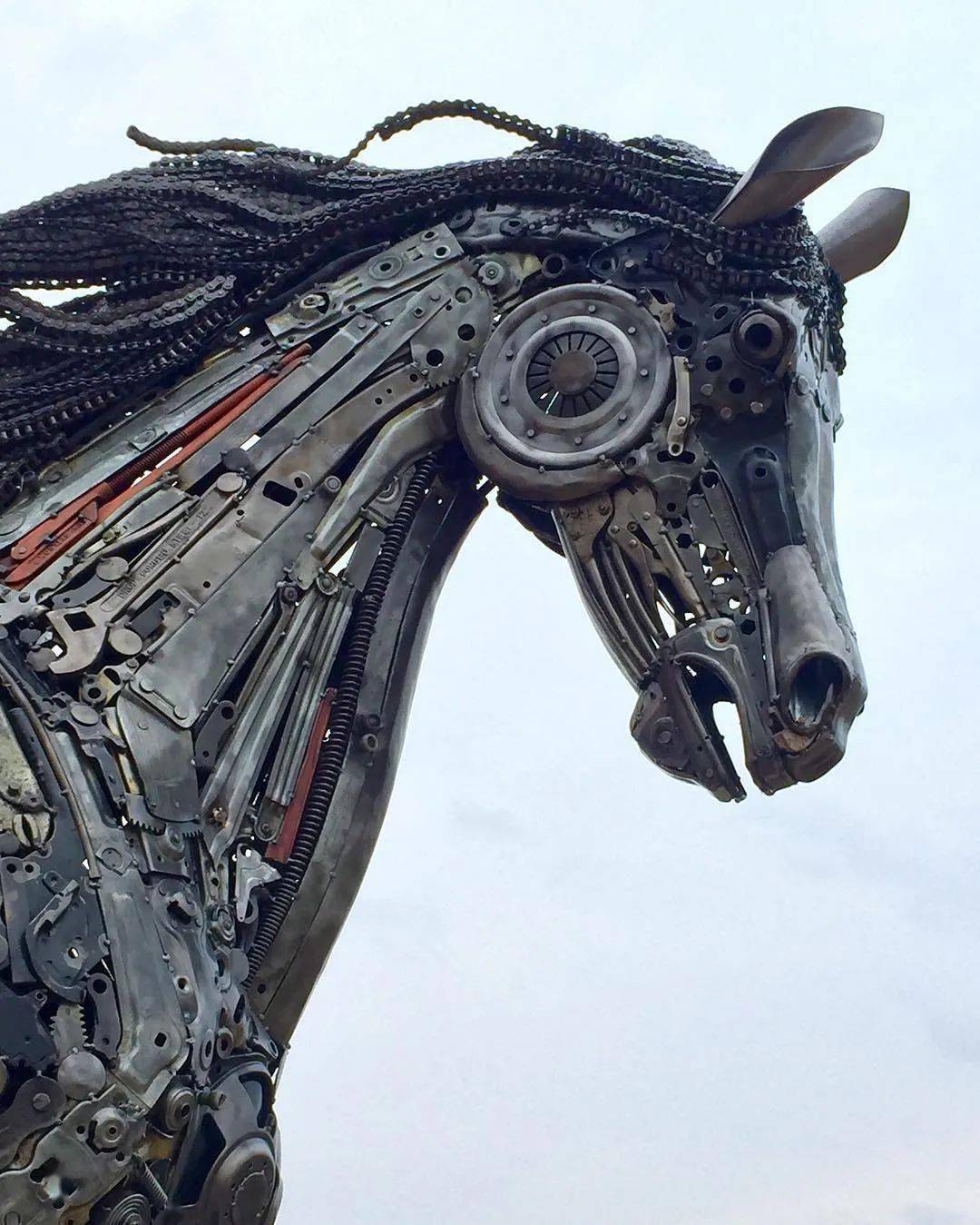 hasan novrozi金属蒸汽朋克雕塑