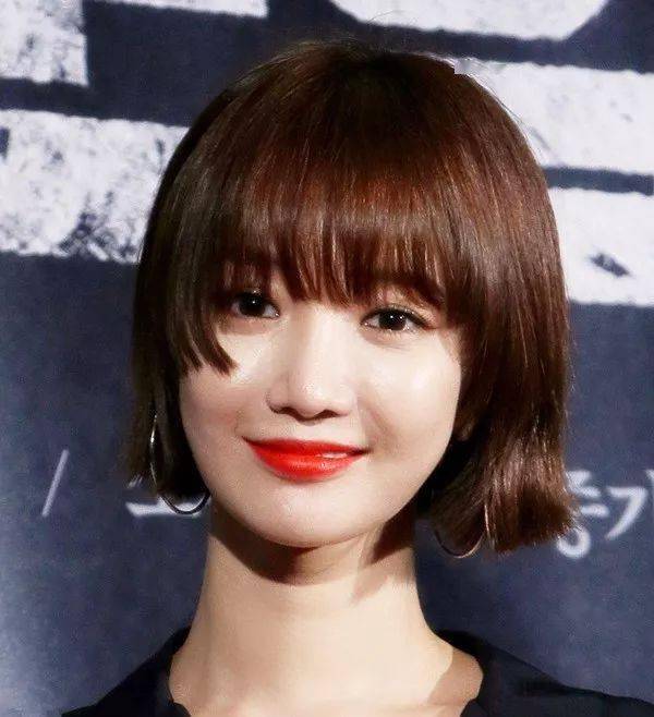 颧骨高脸大脸圆脸方的女生,适合的发型就是这款!_刘海