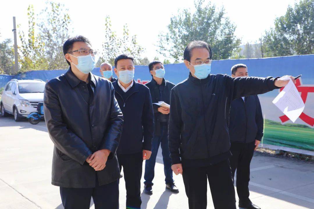 王涛坚持人民至上坚决扛实责任织密织牢疫情防控安全网