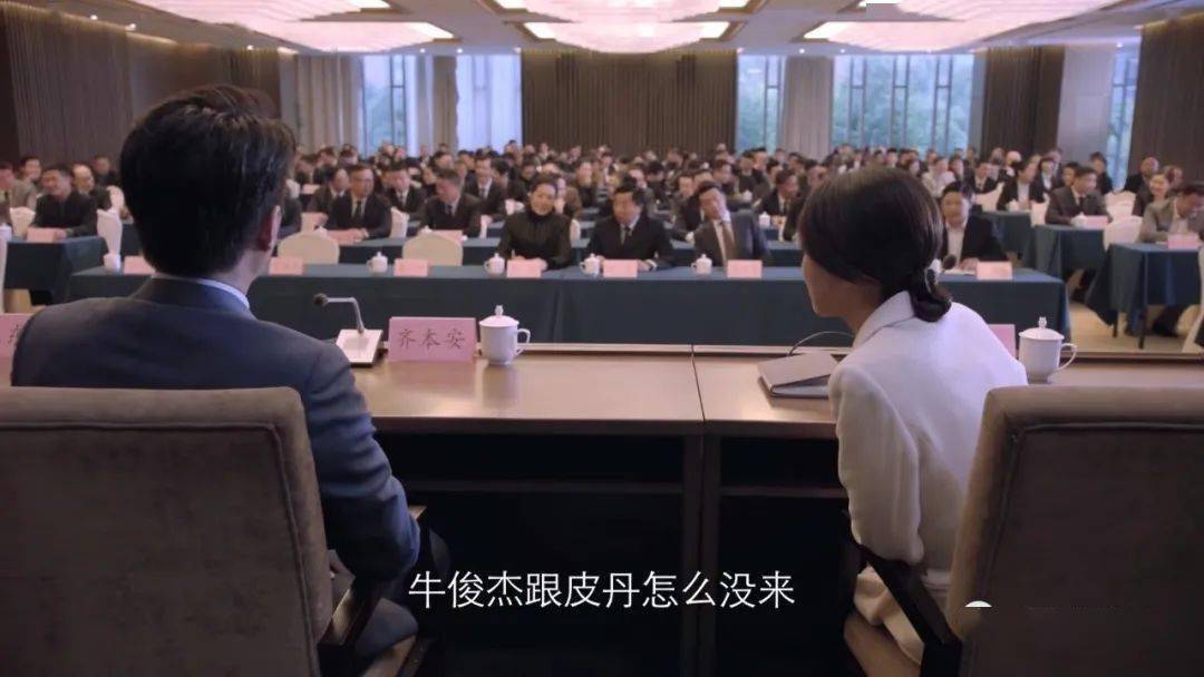 黄志忠|《突围》，那些“突出重围”的幕后之秘