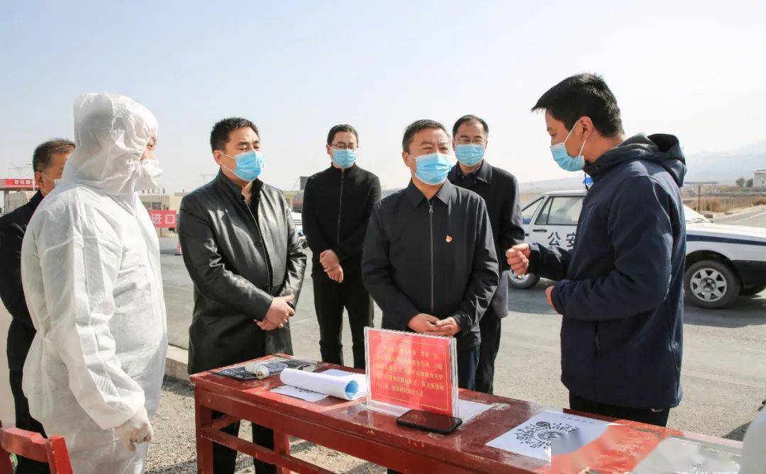 张龙检查指导疫情防控工作