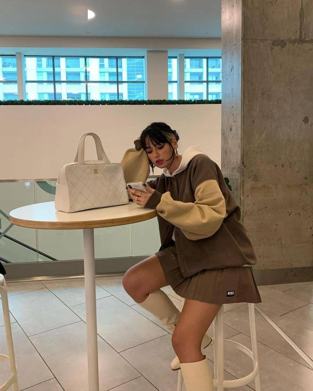 Athflow 秋冬最万能的单品，必须是卫衣