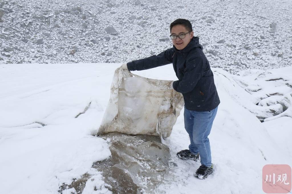 试验|减缓冰雪消融，达古冰川适合盖哪种“被子”？这群科学家做了这些试验