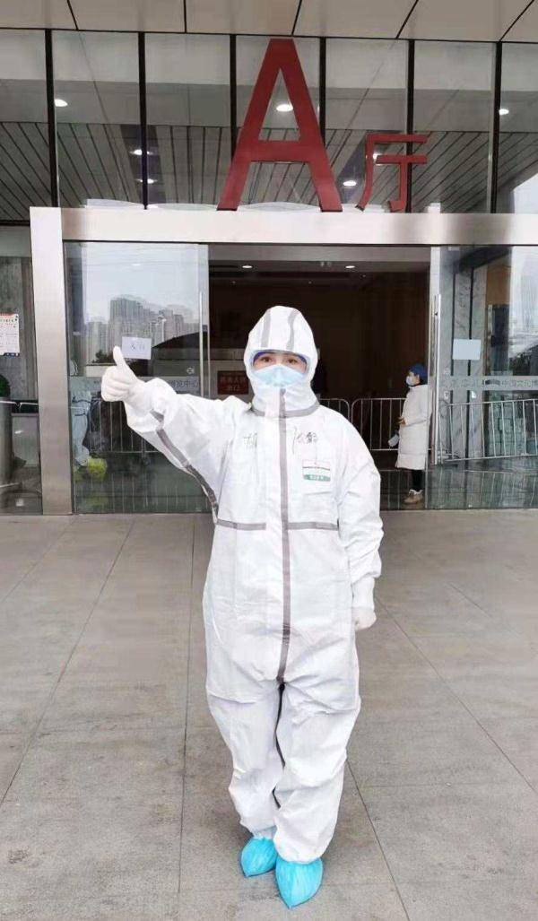 张静|他们，去年赴武汉抗疫，现在又冲上兰州救治一线