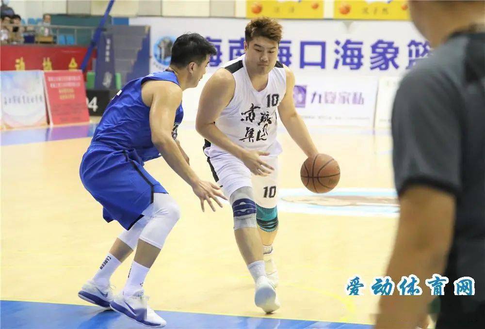 岛主抢下冠军点海口市篮球联赛今晚大结局