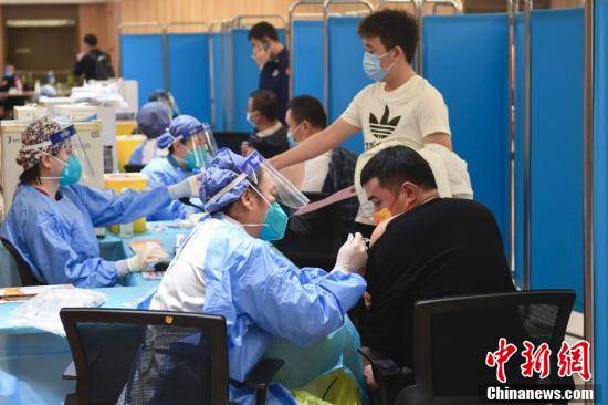 接种|北京新发地市场开打新冠疫苗加强针