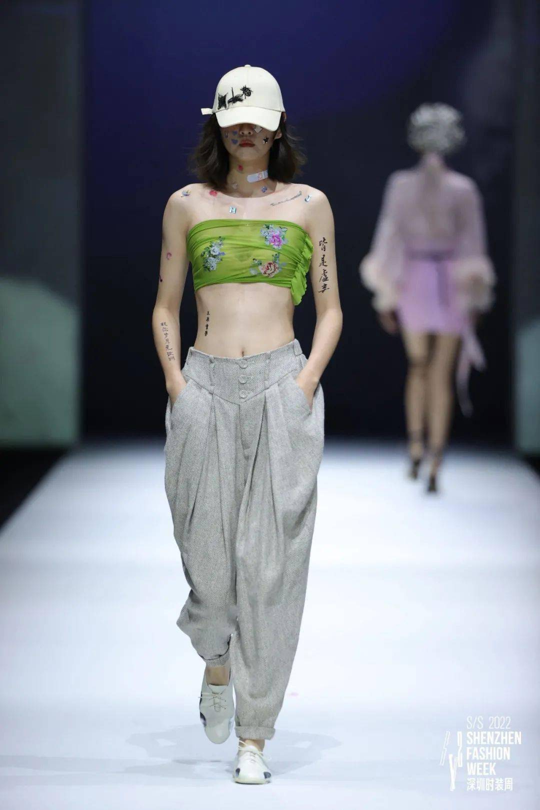 服装 S/S2022深圳时装周｜DAY4：别样角度，诠释「型」之烂漫