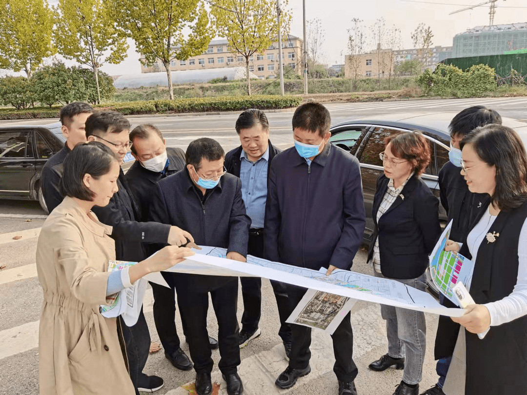 省厅要闻杜清华到郑东新区调研自然博物馆选址事宜