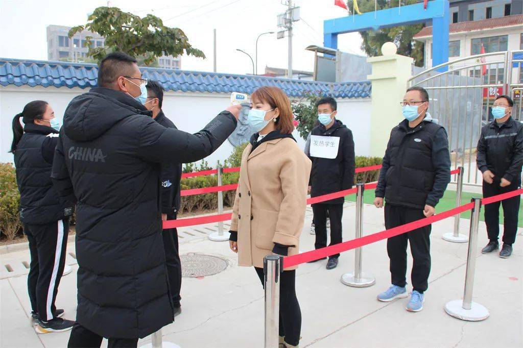 抗疫动态:临洮县椒山小学开展疫情防控演练